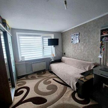 Продаж однокімнатної квартири з газовим опаленням, мін оформлення