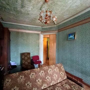 LS-7 Продам велику квартиру.Район Кінного ринку.