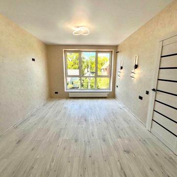 Двокімнатна квартира з новим ремонтом! Центр Розтермінування