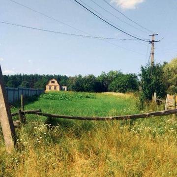 Територія з незавершеним будівництвом у Здвижівці