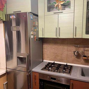 Лінія швид. трам. N1 вул. Вахтанга Кікабідзе Гарна  2х кім. кв. газ