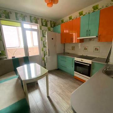 1 ком . на Таирова . С отдельной детской