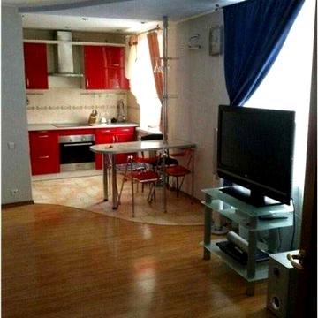 Продам 2-к квартиру с капитальным ремонтом (р-н завода Шевченко)