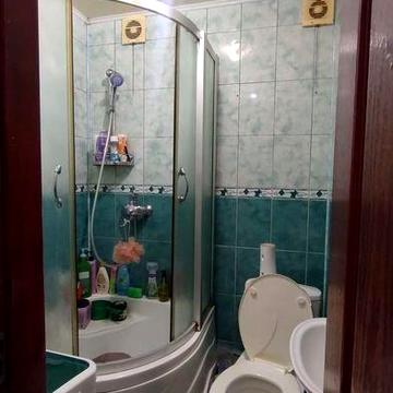 Срочно!Продажа 2 ком гостинки,Одесская,Пер.Зерновой,свой с/у и кухня