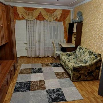 Сдам квартиру на химеке