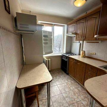 Продаж 1-кімнатної квартири з ремонтом | м-н Каскад