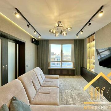 Дворівнева 4-кімнатна квартира з дизайнерським ремонтом в с.Гатне ЖК Озерний гай