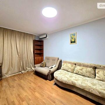 Довгострокова оренда 1к Квартира Квартальна (Гладкова) вулиця