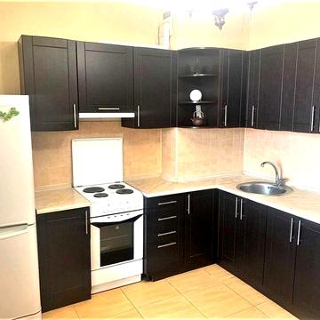 Метро Позняки. 1 кімнатна квартира на вул. Пчілки 2-Б