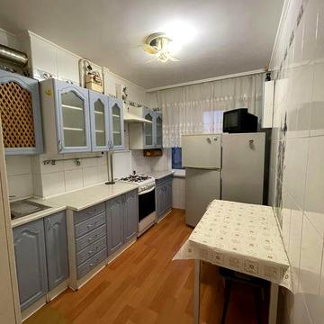 3ка; 2+1; космонавтов; 33кв метра, дом осбб, 8/9, кв на 2 стороны