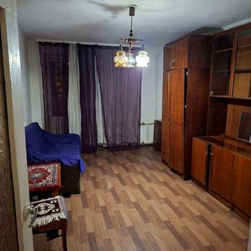 2к квартира, вул. Хоткевича, тепла