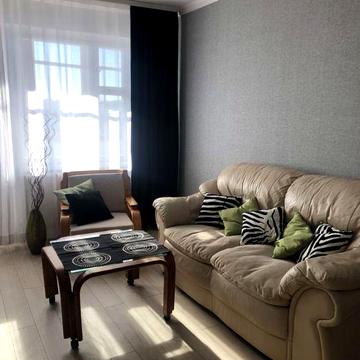 Сдам красивую 2 комнатную на ул. Вильямса Таирова