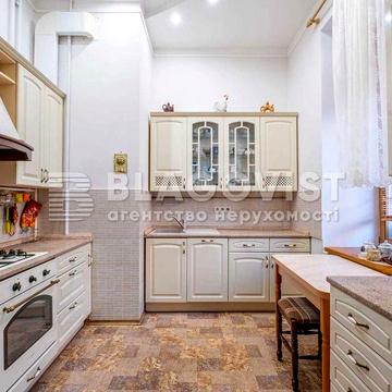 Продаж 3-к квартири з ремонтом в елітній "сталінці" Хрещатик, 15 ПАСАЖ