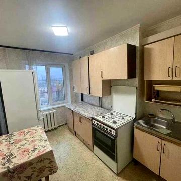 Продам 2-к квартиру (52м2) в высотке на ж/м Солнечный