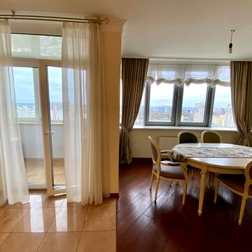 Вишгородська вул., 45-Б/1