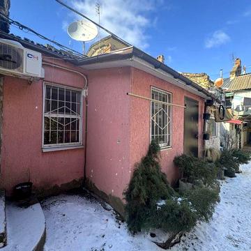 Продам 1-к квартиру с ремонтом в Книжном переулке (3-275-615)