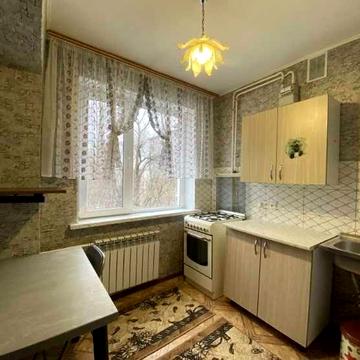 Продается 1 квартира возле Класса