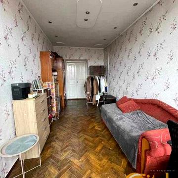 Продаж 1 кімнатної квартири, вулиця Клепарівська, ближній центр