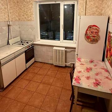 Рональда Рейгана вул., 20