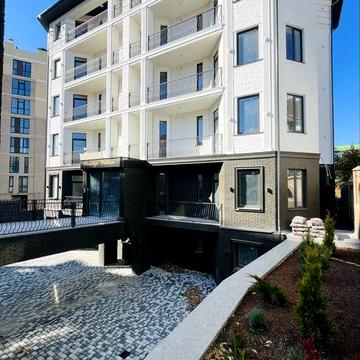 Здана  Новобудова - Щербанюка-Героїв Майдану - 61 м2