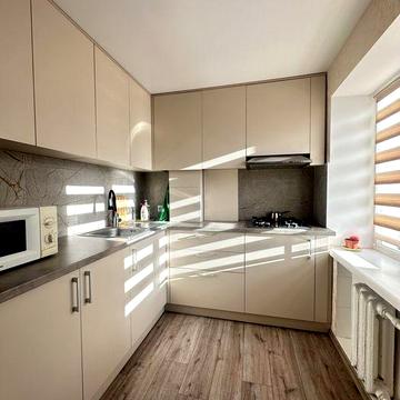 Комфортна студія після ремонту на Зигіна все нове