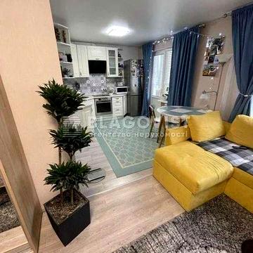 Продаж з реомнтом жк "Патріотіка" Бориса Гмирі ЖК "Патріотика"