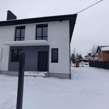 Продаж збудованого котеджу з центральними комунікаціями Зимна Вода