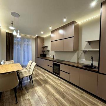 Продаж 2 кімнатної квартири