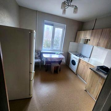 Сдам 1к квартиру Ильфа и Петрова