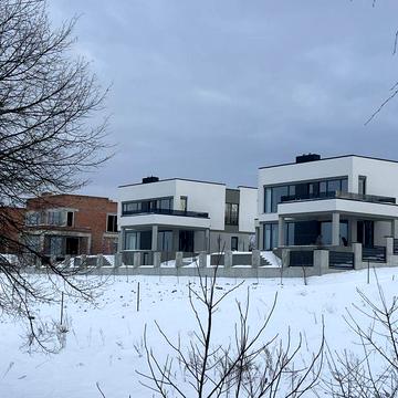 Будинок Котедж Особняк Поршна Пустомитівський район