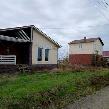 2 дома по цене 1 в Великодолинском