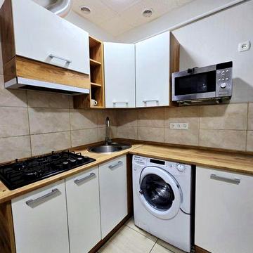 Продажа 3-х комнатной, Киевская , Матюшенко 11 , Центр, Журавлевка.