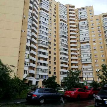 Оноре де Бальзака вул., 4