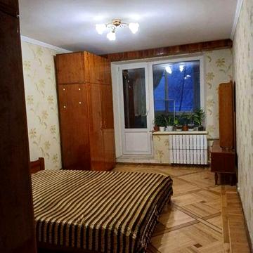 Сдам 3 кв. метро Спортивная,  Метростроителей