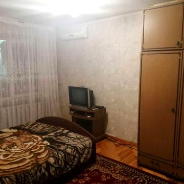 Сдам 3-к квартиру в центре на Металлургов (Глинка) по ул. Лобановского