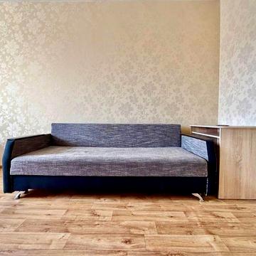 СЕРТИФІКАТ ! Однокімнатна квартира з ремонтом . Терміново !