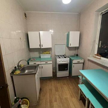 Продаж 2 к кв, метро Масельського, 5 хвл