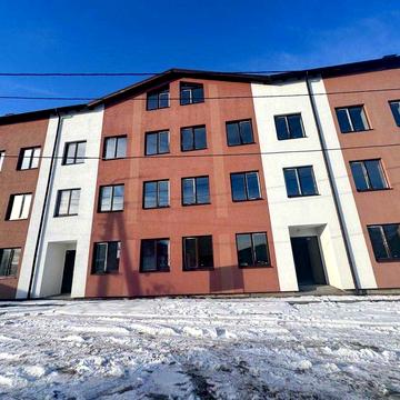 Простора 3-кімнатна квартира 100 кв.м. в м. Гостомель.