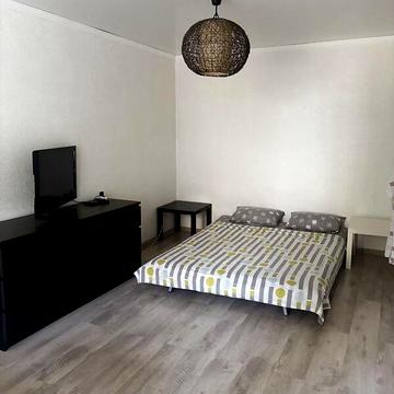 Продаж 2к Квартира Петра Калнишевського (Косіора) проспект