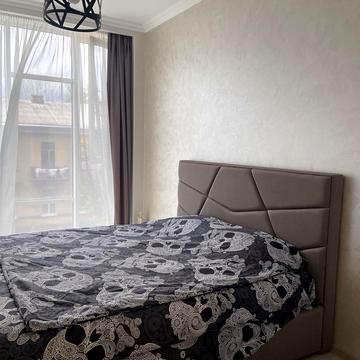 Авіаконструктора Антонова вул., 2-Б