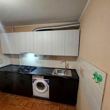 1 Кімнатна  квартира р-н Митниця/ Річ. Порт