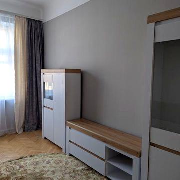 ОРЕНДА! Центр! 2 кімн. СТАЛІНКА!