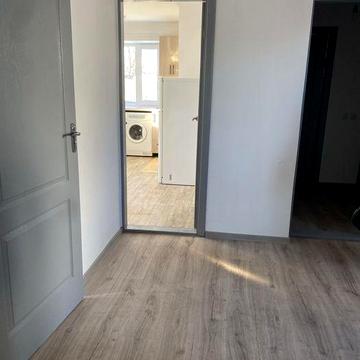 Супер будинок  15 км від Житомира мальовниче село  Павленківка