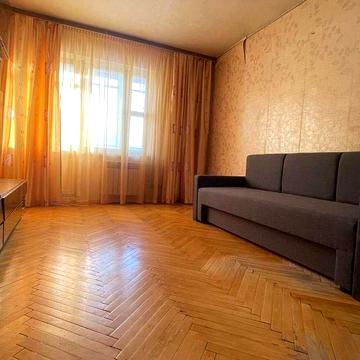 Здається в оренду 2к.кВ  вул.Північна 54. Оболонь