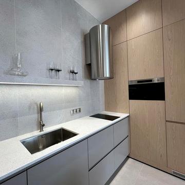 Сдам 2к квартиру ЖК Моцарт, центр, генератор - лифт, отопление.