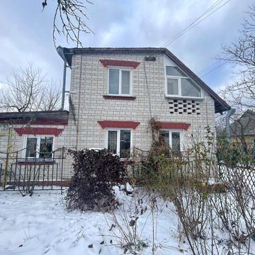 Продаж будинку біля р. Дніпро