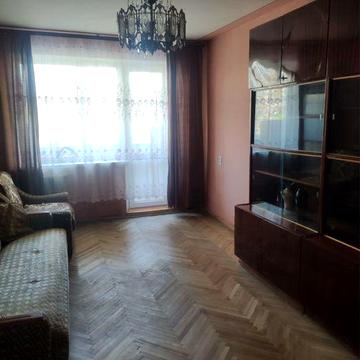 Довготривала оренда двохкімнатноі квартири по вул. Любінській 4 поверх