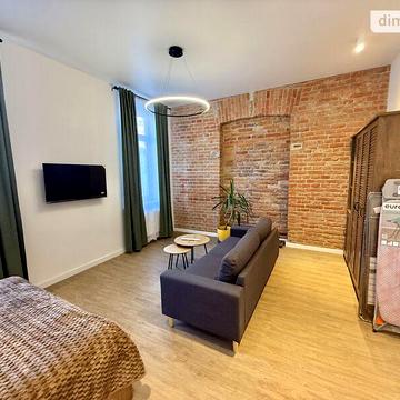 Довгострокова оренда 1к Квартира Хмельницького Богдана вулиця