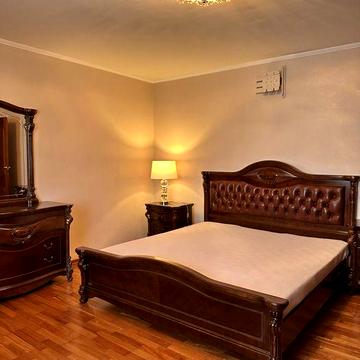 Є резервне живлення 2 кімн. біля Парку Перемога м. Дарниця + паркінг