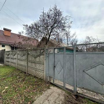 Продаж будинку вул.Ватутіна (р-н Новоіванівського ринку)